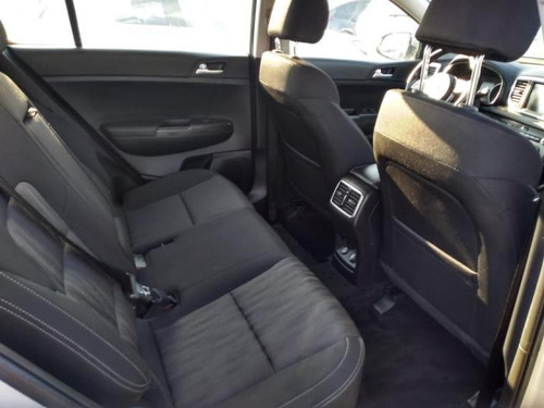 Kia Sportage Lx 2.0l Gsl 6mt 2wd 2020