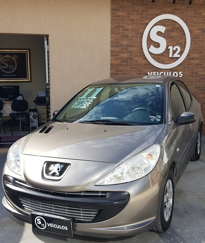 Imagem 1 de 10 de Peugeot 207 1.4 Xr Passion 8v Flex 4p Manual