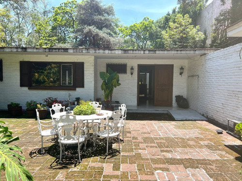 Terreno En Venta En Jardines Del Pedregal