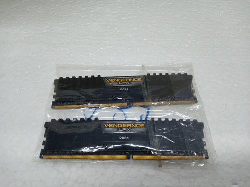 2 Pentes 8gb Memoria Ram Corsair Ddr4 2400mhz (Usado)