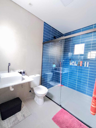 Casa Térrea Impecável Em Condomínio Fechado !!!!