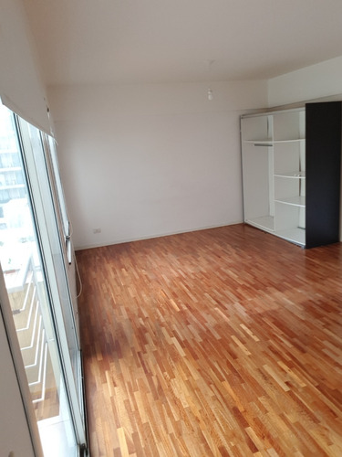 Av Cramer 2590 2 Piso C/fte Balcón