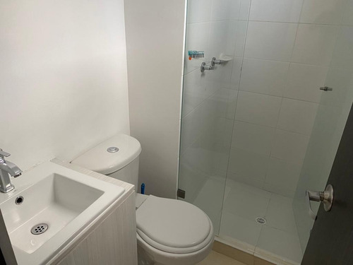 Imagen 10 de 16 de Se Vende Apartamento En Senderos Del Campo Pereira