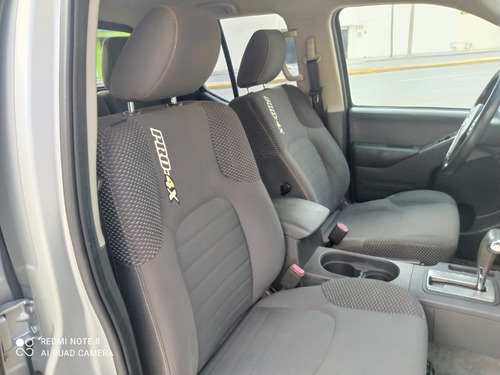Imagen 11 de 15 de Nissan Frontier Prox4 4x2 V6 Aut 2015