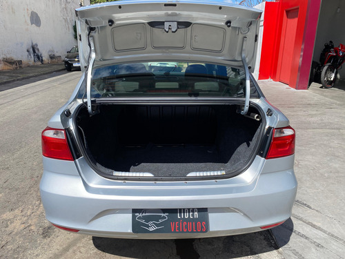 Volkswagen Voyage 1.6 Msi Total Flex 4p