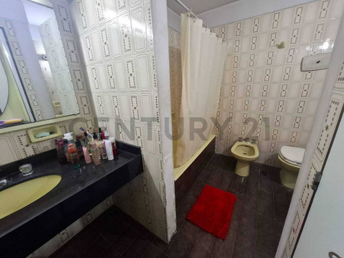 Venta Semipiso En Av Carabobo