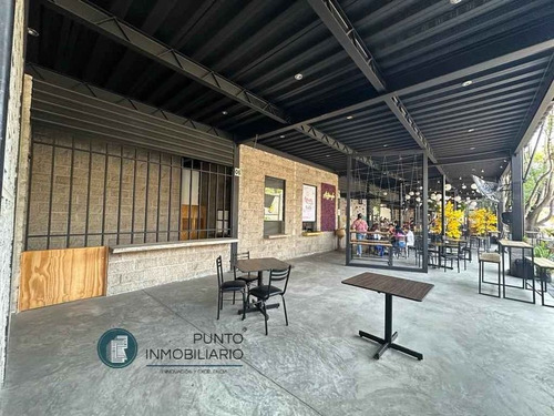 Oportunidad Local Con Isla Al Frente Plaza Comercial Gastronomica Incluye Prestamo Licencia Venta Alimentos Y Bebidas