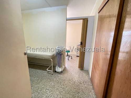 Rent-a-house Ofrece En Alquiler Hermosa Y Céntrica Oficina En Altamira Jm-rc 25:23149