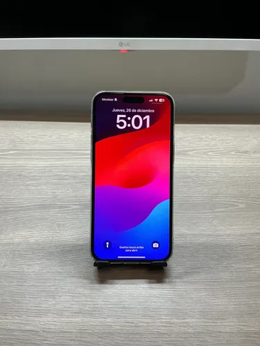 iPhone 15 Pro Max Con AirPods 3 Gen Magsafe Versión (Usado)