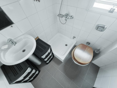 Imagen 21 de 25 de Departamento 3 Ambientes. Villa Crespo. Con Jardín Propio Y Parrilla. 2 Baños