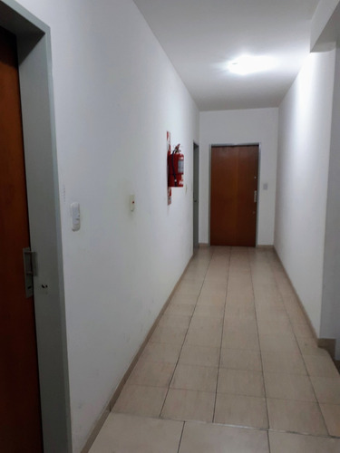 Imagen 2 de 18 de Departamento 2 Ambientes La Plata