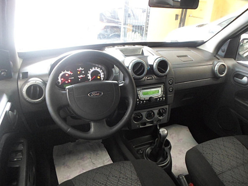 Imagem 9 de 14 de Ford - Ecosport 2.0 Freestyle 2011 Manual