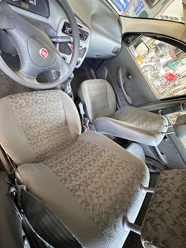 Fiat Siena 1.0 Fire Flex 4p