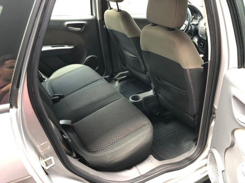 Fiat Grand Siena 1.6 16v Essence Flex Dualogic 4p