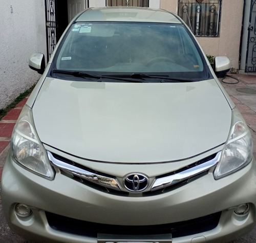 Toyota Avanza 1.5 Premium Automática