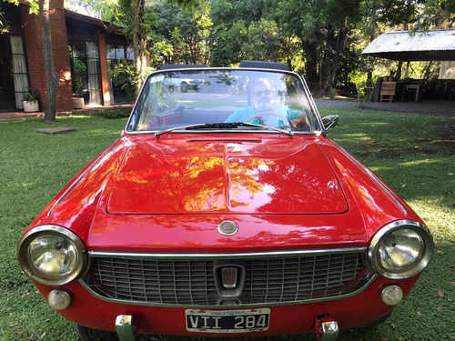 Se Trata De Una Coupé1500 Spider Casi Única En El País