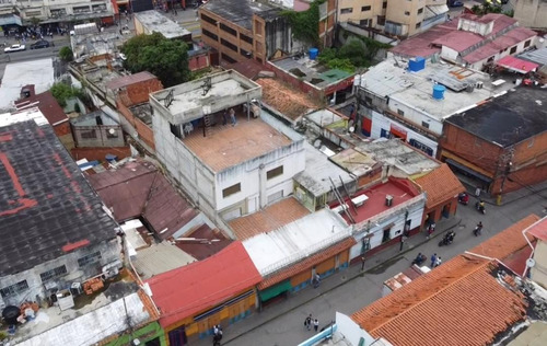 Local Comercial En Alquiler Zona Colonial De Petare 540 Mts