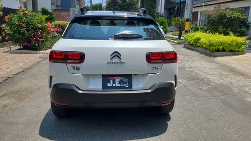 Citroën C4 Cactus 1.6 Shine Turbo Aut