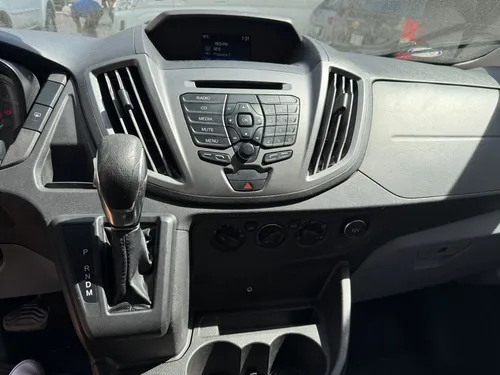 Ford Transit 3.8 Gasolina Van At