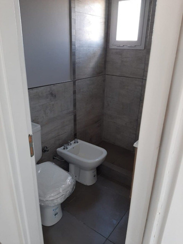 Imagen 12 de 15 de Duplex 3 Ambientes C/ Cochera