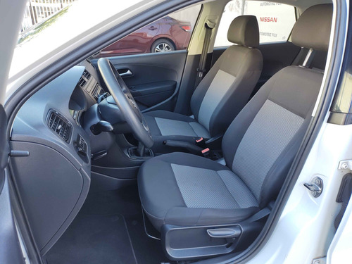 Imagen 8 de 8 de Volkswagen Vento 4 Pts Starline, At, A/ac, Ve, R-15