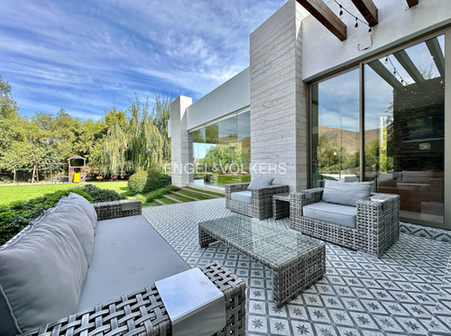 Espectacular Casa En Venta, Las Brisas