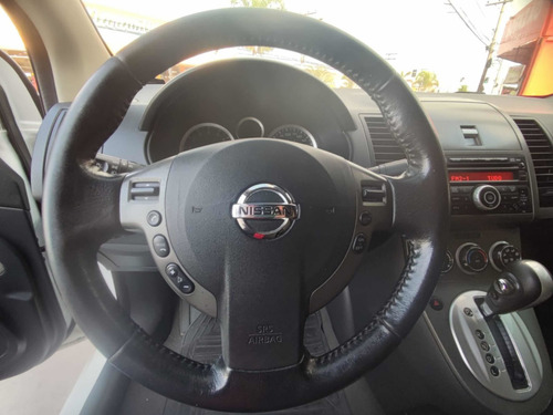 Imagem 7 de 15 de Nissan Sentra 2013 2.0 S Flex Aut. 4p