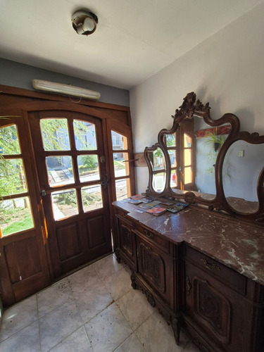 Venta Casa Y Monoambiente. Muy Amplio. Esquel.