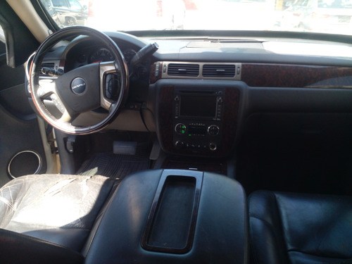GMC Yukon 6.2 C Denali 403 Hp 4x4 At
