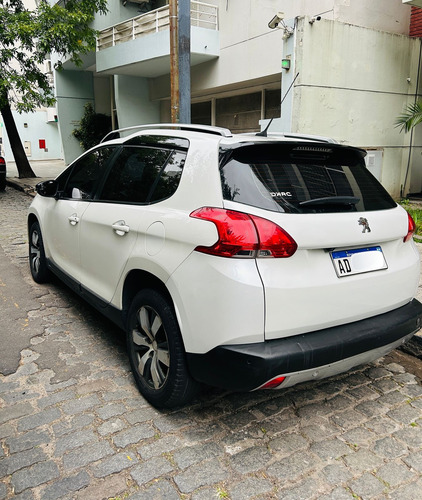 Peugeot 2008 1.6 Feline