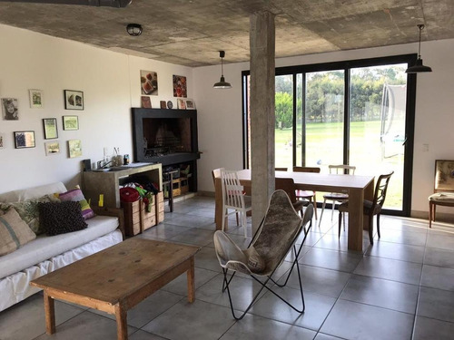 Importante Casa En Alquiler Temporada Rumenco