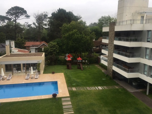 Imagen 26 de 30 de Departamento 2 Dormitorios Con 2 Parrilleros Propios!! En La Brava, Impecable!