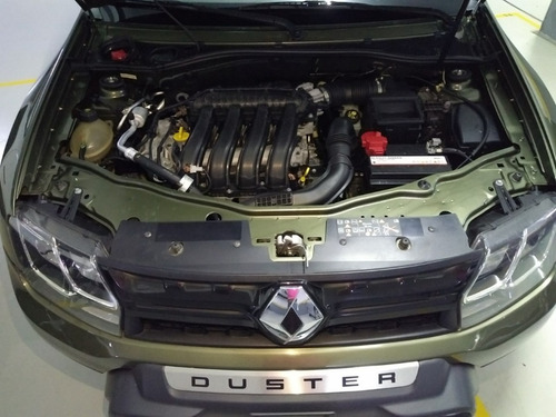 Imagem 8 de 9 de Renault Duster Oroch Dynamique 2.0 Flex 4p Aut. 2017