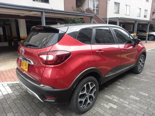 Renault Captur 2.0 Intens Automática