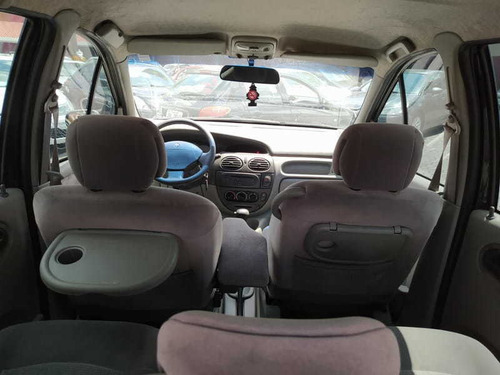 Renault Scenic Privilege 2.0 16v(aut.) 4p