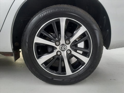 Imagem 13 de 13 de Yaris 1.5 16v Flex Sedan Xls Connect Multidrive