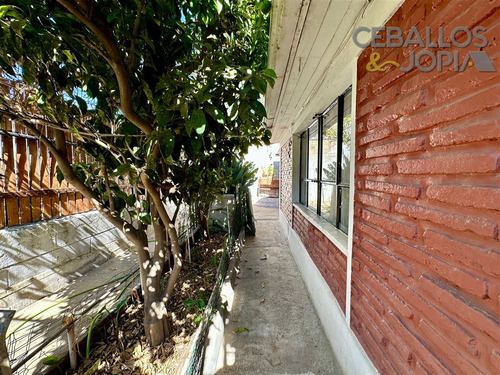 Casa En Venta De 4 Dorm. En Quilpué