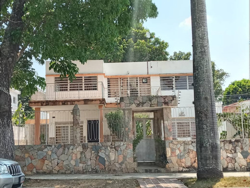 Casa En Venta En Trigal Centro