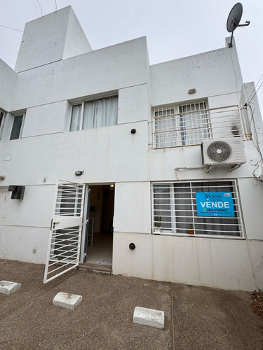 Departamento En Venta 1 Dorm Fray Luis Beltrán N°2405 Y Triunvirato Precio U$d62.000