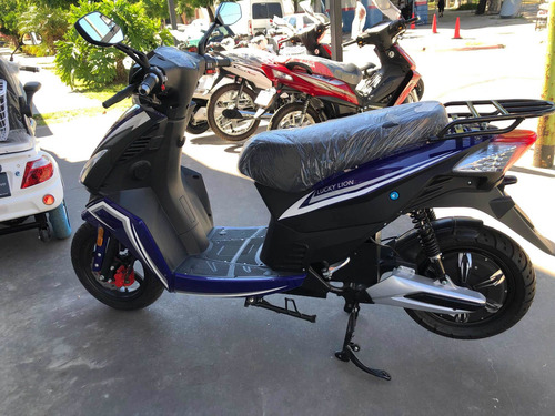 Imagen 1 de 13 de Lucky Lion King 1200w Okm Y Triciclos Motos Electricas