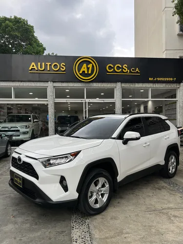 Toyota Rav4 Xle 2019 Blanco