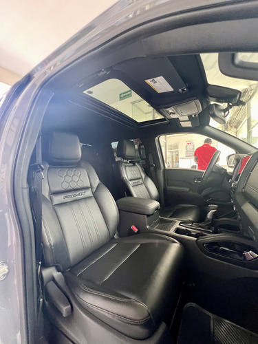 Nissan Frontier 4.0 Pro-4x V6 4x4 At