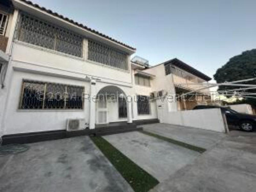 #24-19759 Cómoda Casa En Santa Cecilia
