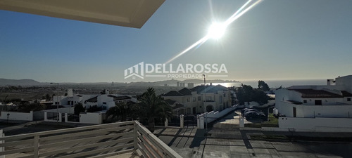 Casa En Condominio Privado, Ubicación Privilegiada