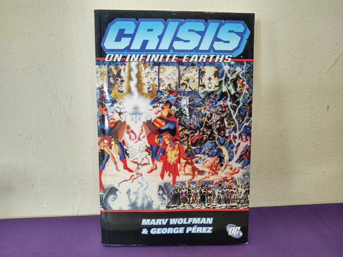 Comic Crisis On Infinite Earth Tierras Infinitas Tpb Ingles