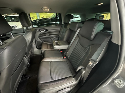 Jeep Commander Limited 4x2 1.3t