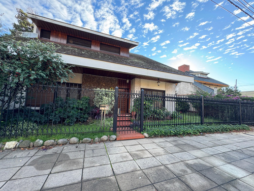 Casa 6 Ambientes- Villa Sarmiento