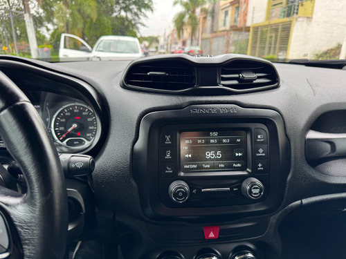Jeep Renegade 1.8 Latitude 4x2 At