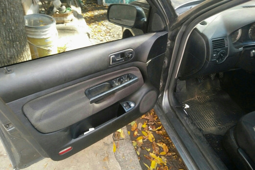 Volkswagen Bora 2.0 Comfortline 2004