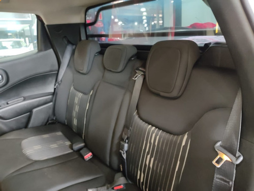 Imagem 8 de 12 de Fiat Toro 1.8 16v Evo Freedom 2018
